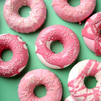 Raspberry Donut Bath Bomb Kit