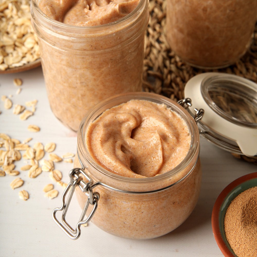 Oat and Walnut Body Scrub Project