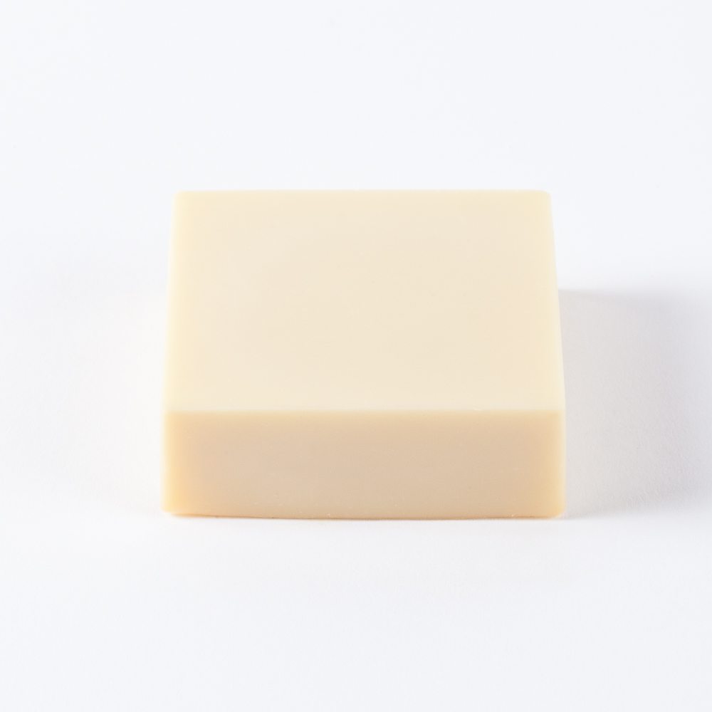 White Lily and Aloe Fragrance Oil image number null