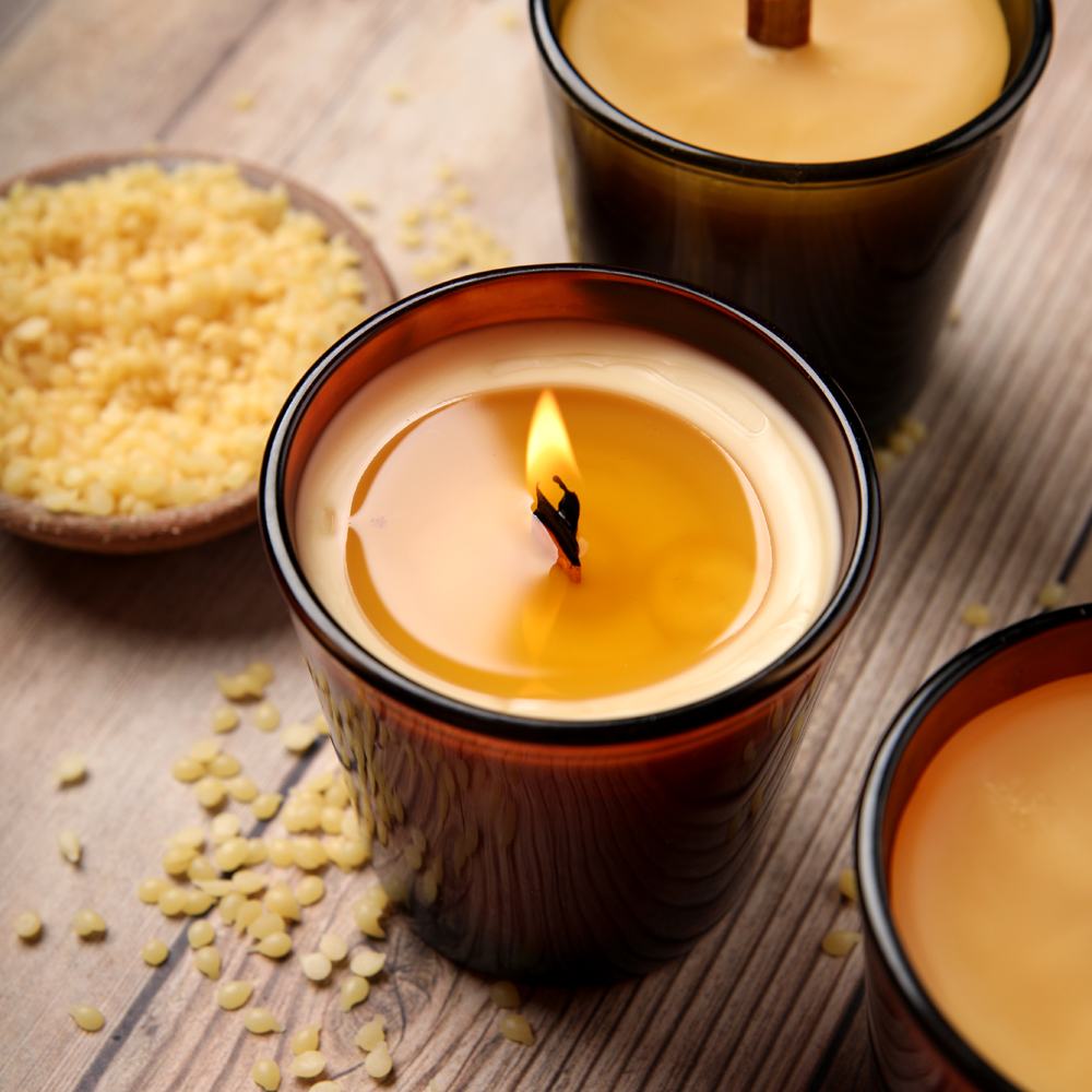 Hickory and  Suede Beeswax Candle Project image number null