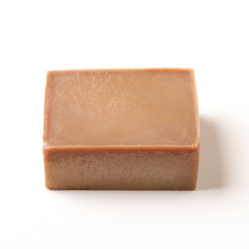 Hickory and Suede Fragrance Oil image number null