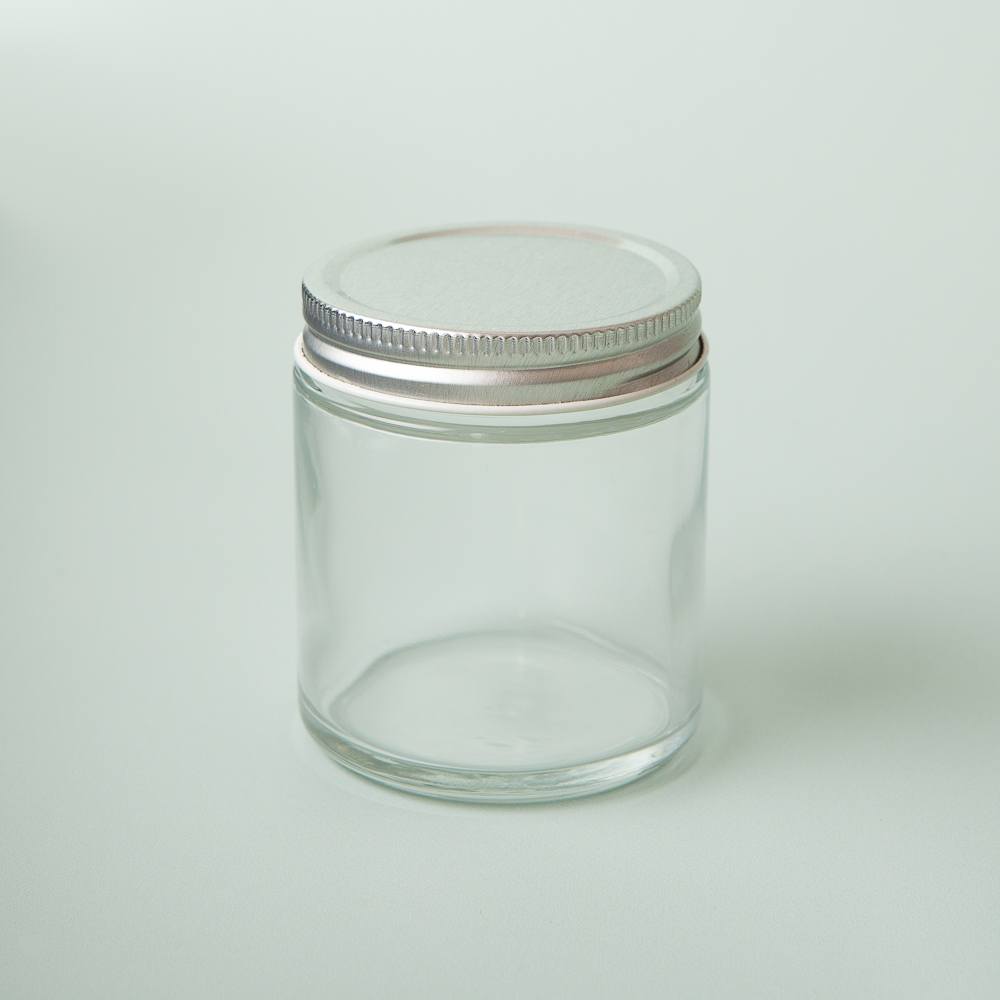 4 oz Clear Glass Jar with Silver Lid image number null