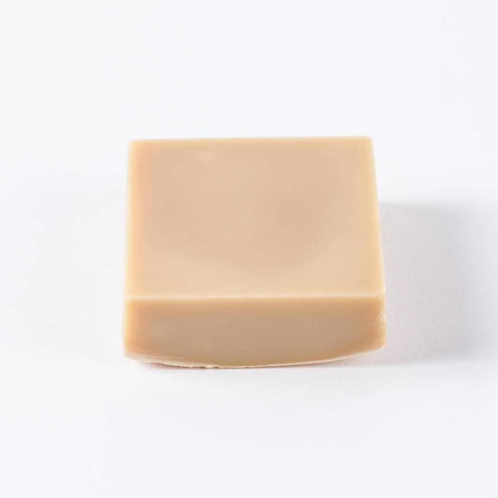 Cedar and Amber Fragrance Oil image number null