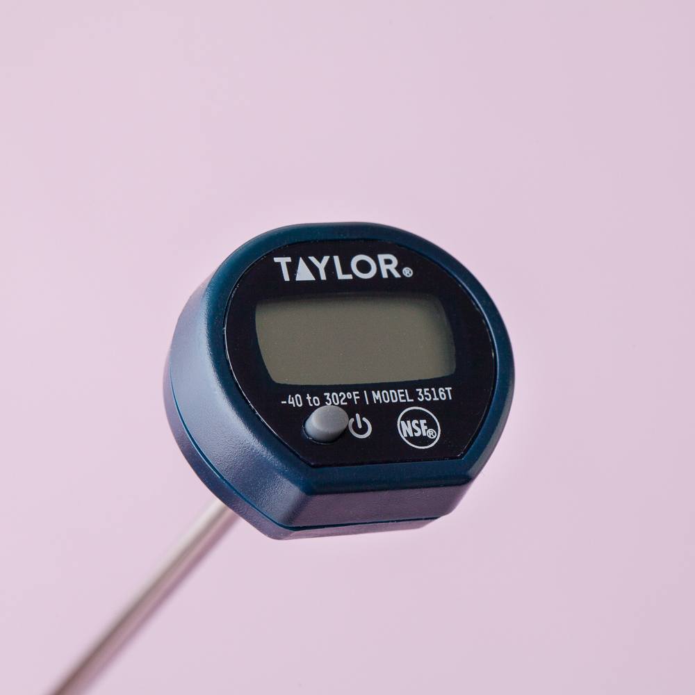Digital Thermometer image number null