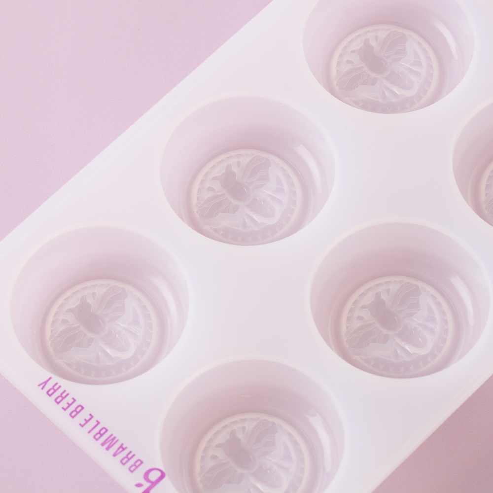 6 Cavity Guest Bee Silicone Mold image number null