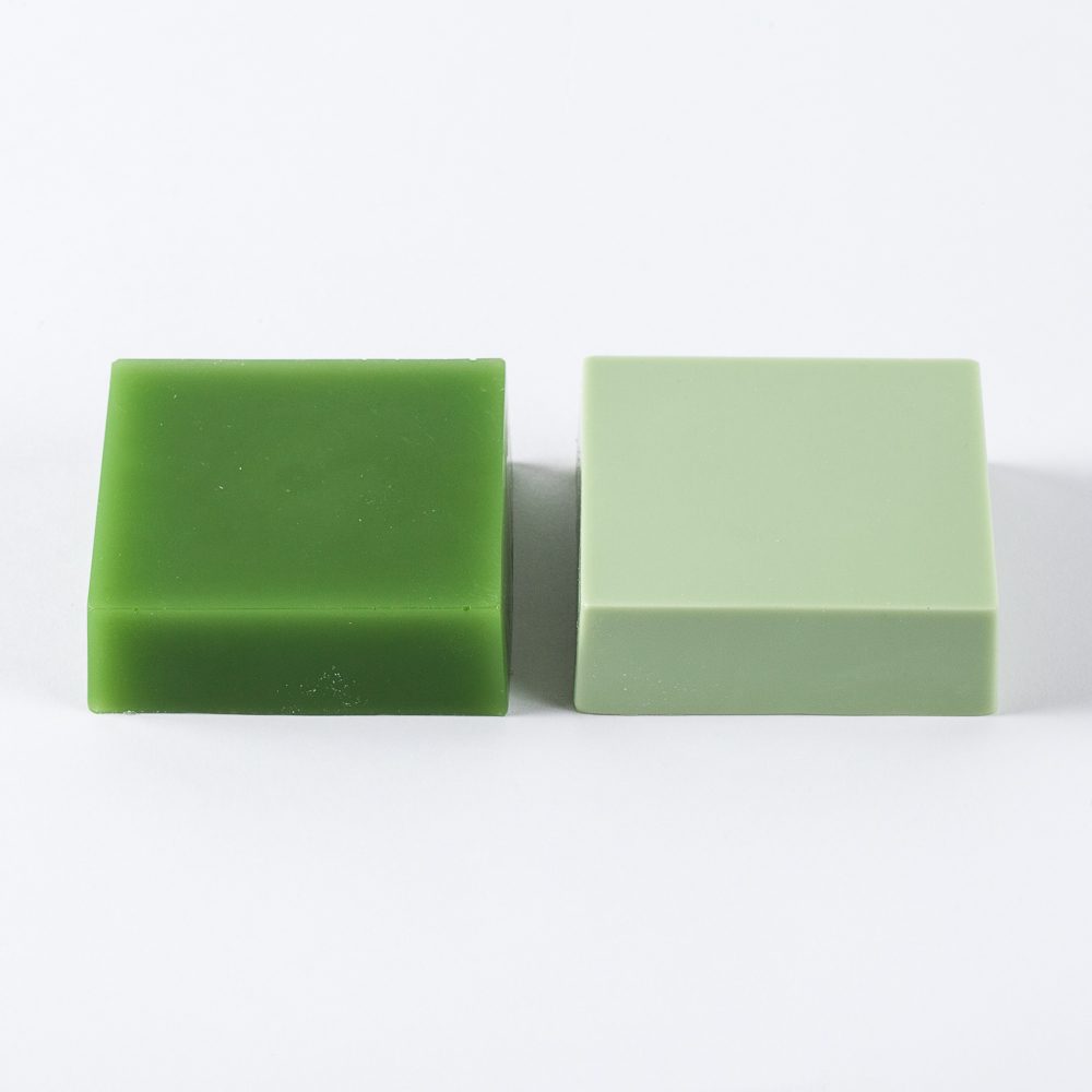 Green Chrome Color Block image number null