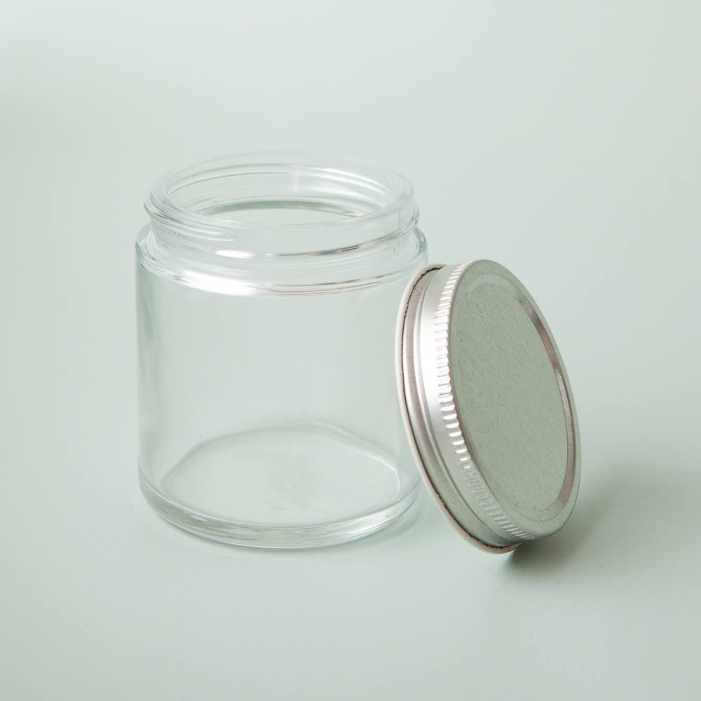 4 oz Clear Glass Jar with Silver Lid image number null