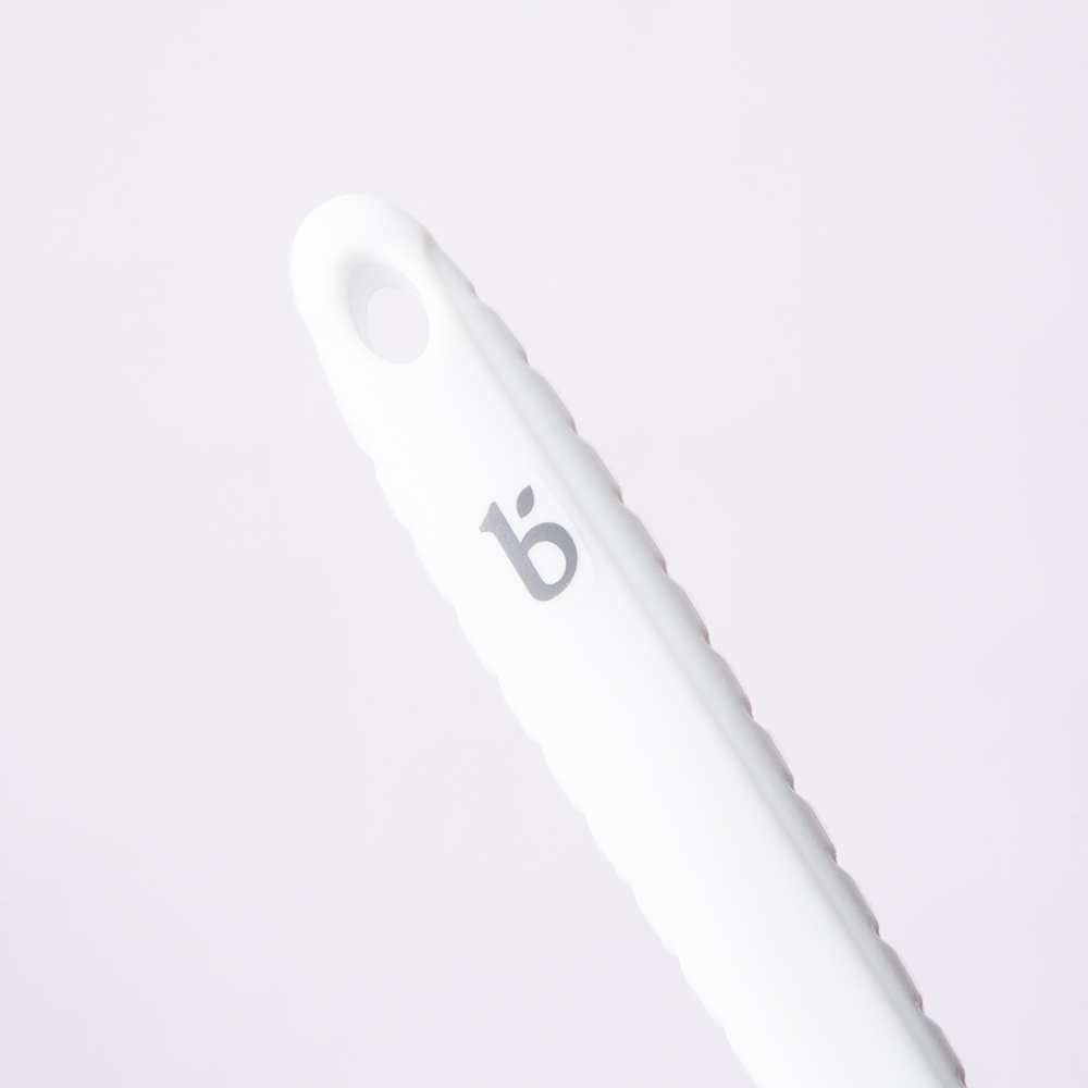 DISCONTINUED - Easy Grip Silicone Ladle image number null